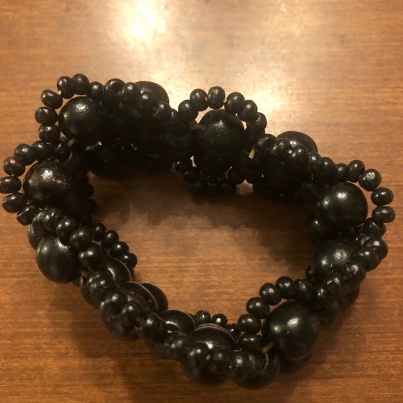 Black Wood Bead Bracelet - Picture 2 of 3